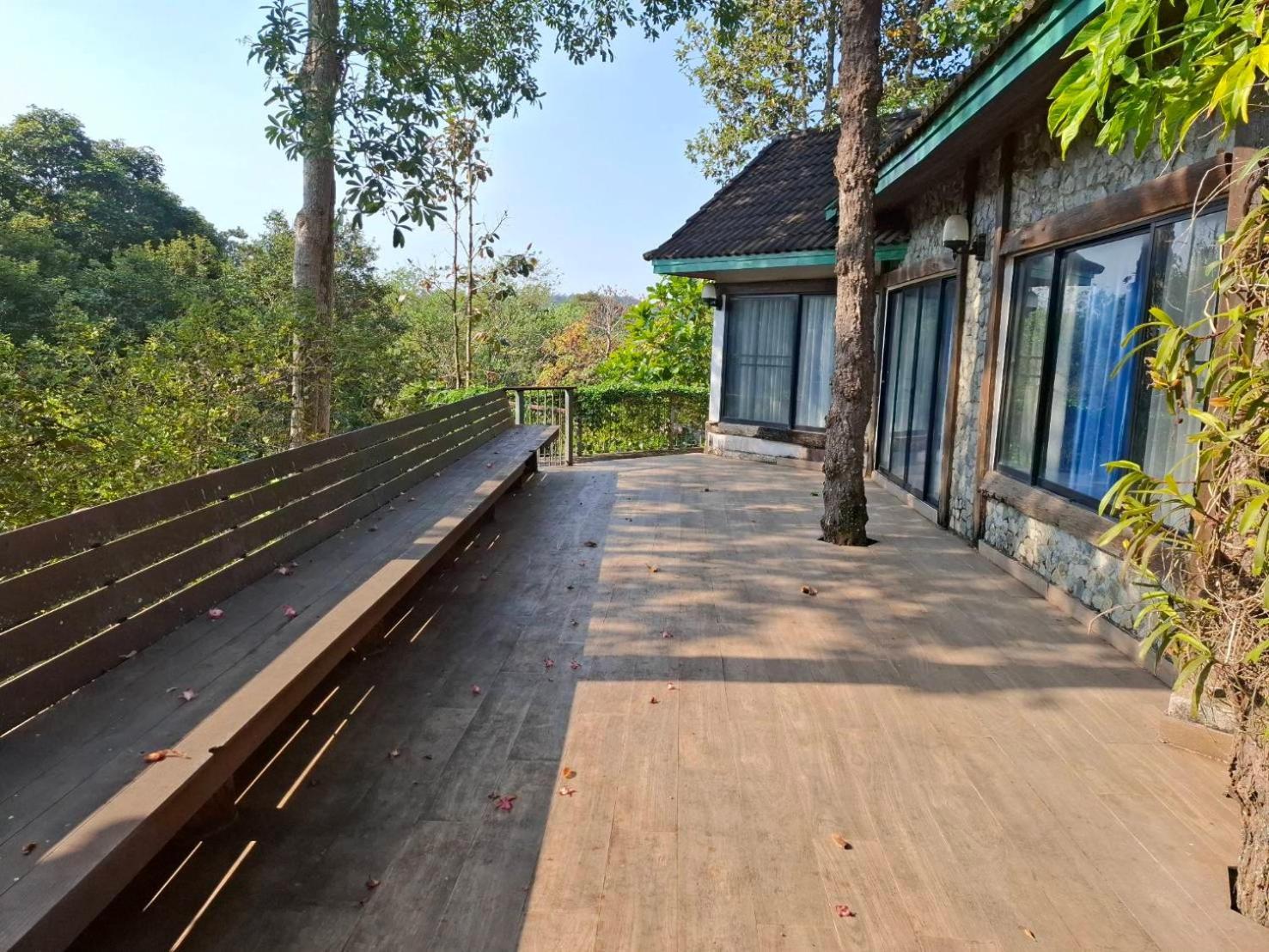 Balmy Hideout Cafe & Homestay Ban Huai Kaeo Bagian luar foto