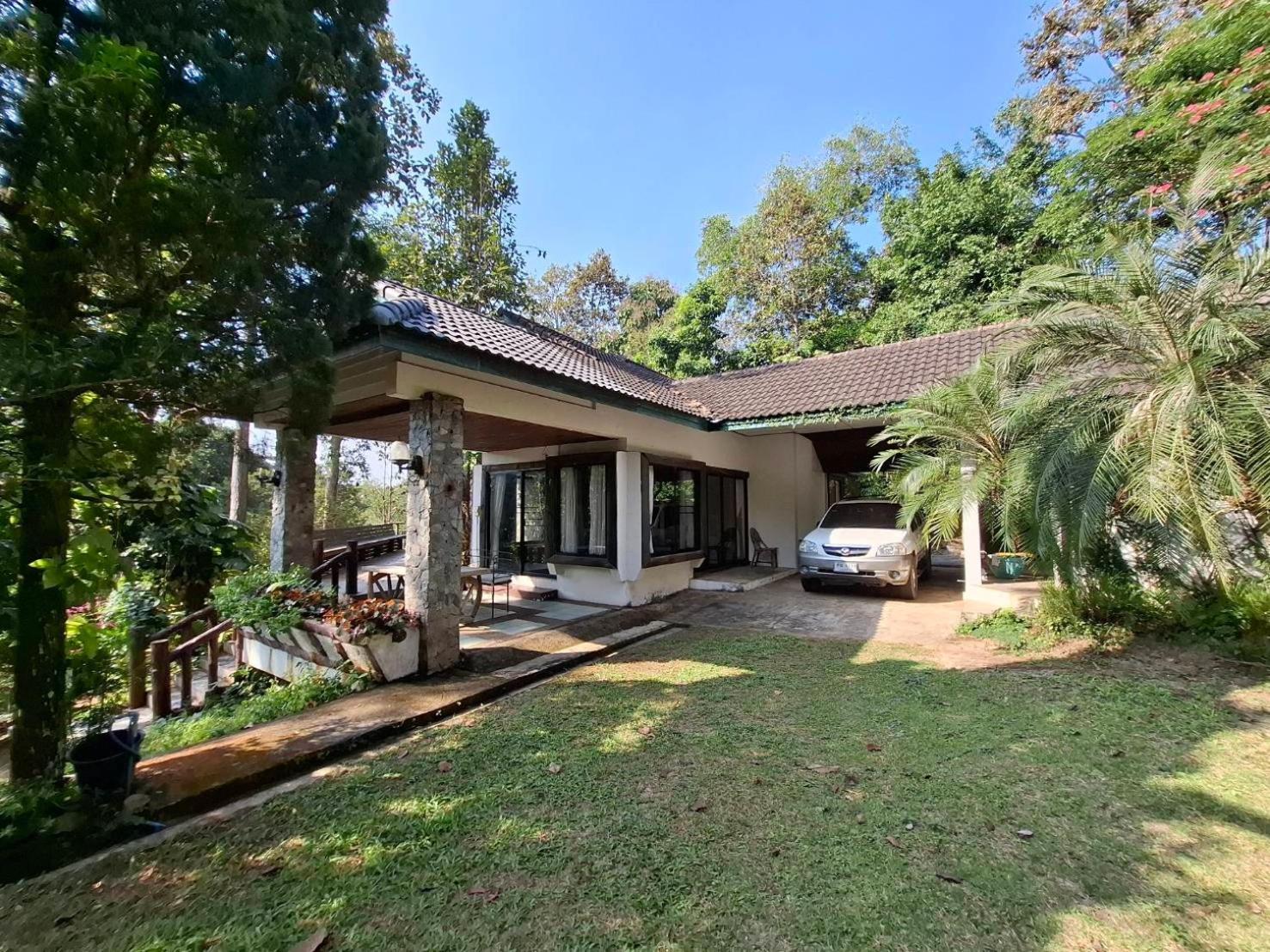 Balmy Hideout Cafe & Homestay Ban Huai Kaeo Bagian luar foto