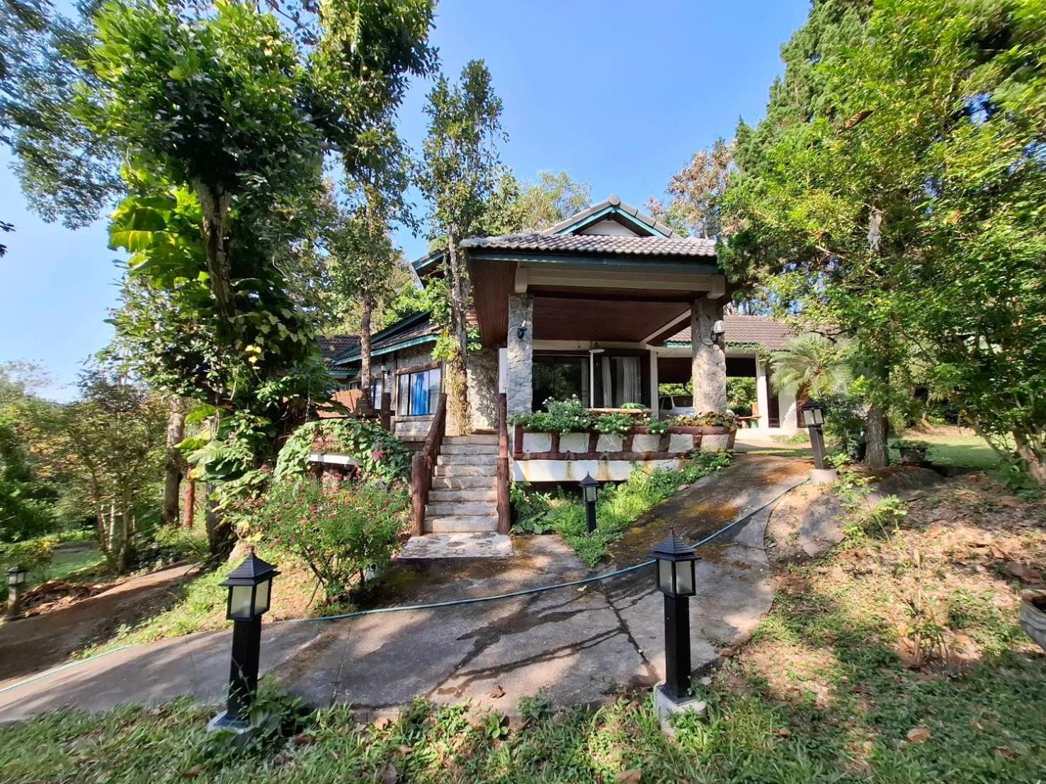 Balmy Hideout Cafe & Homestay Ban Huai Kaeo Bagian luar foto