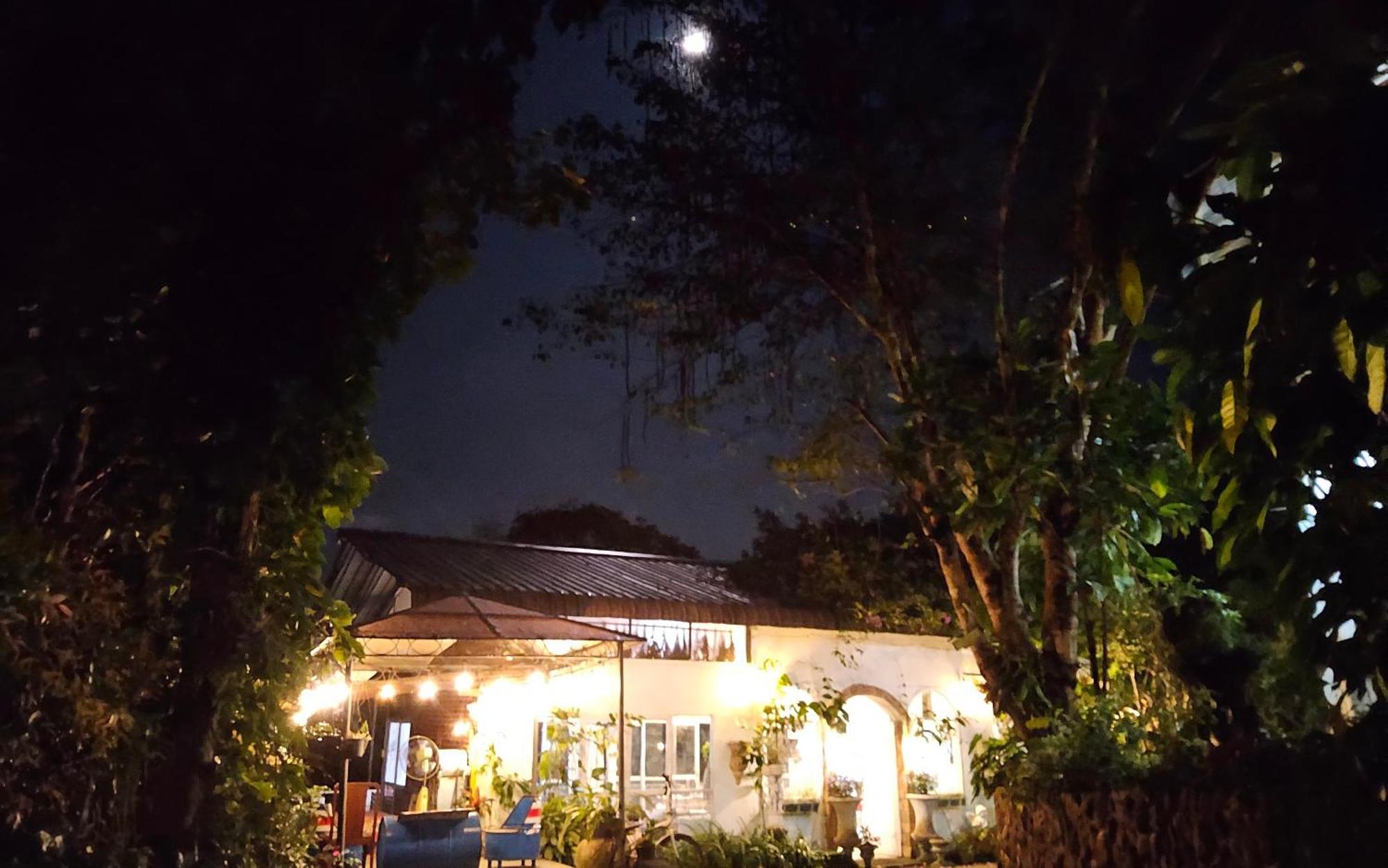 Balmy Hideout Cafe & Homestay Ban Huai Kaeo Bagian luar foto